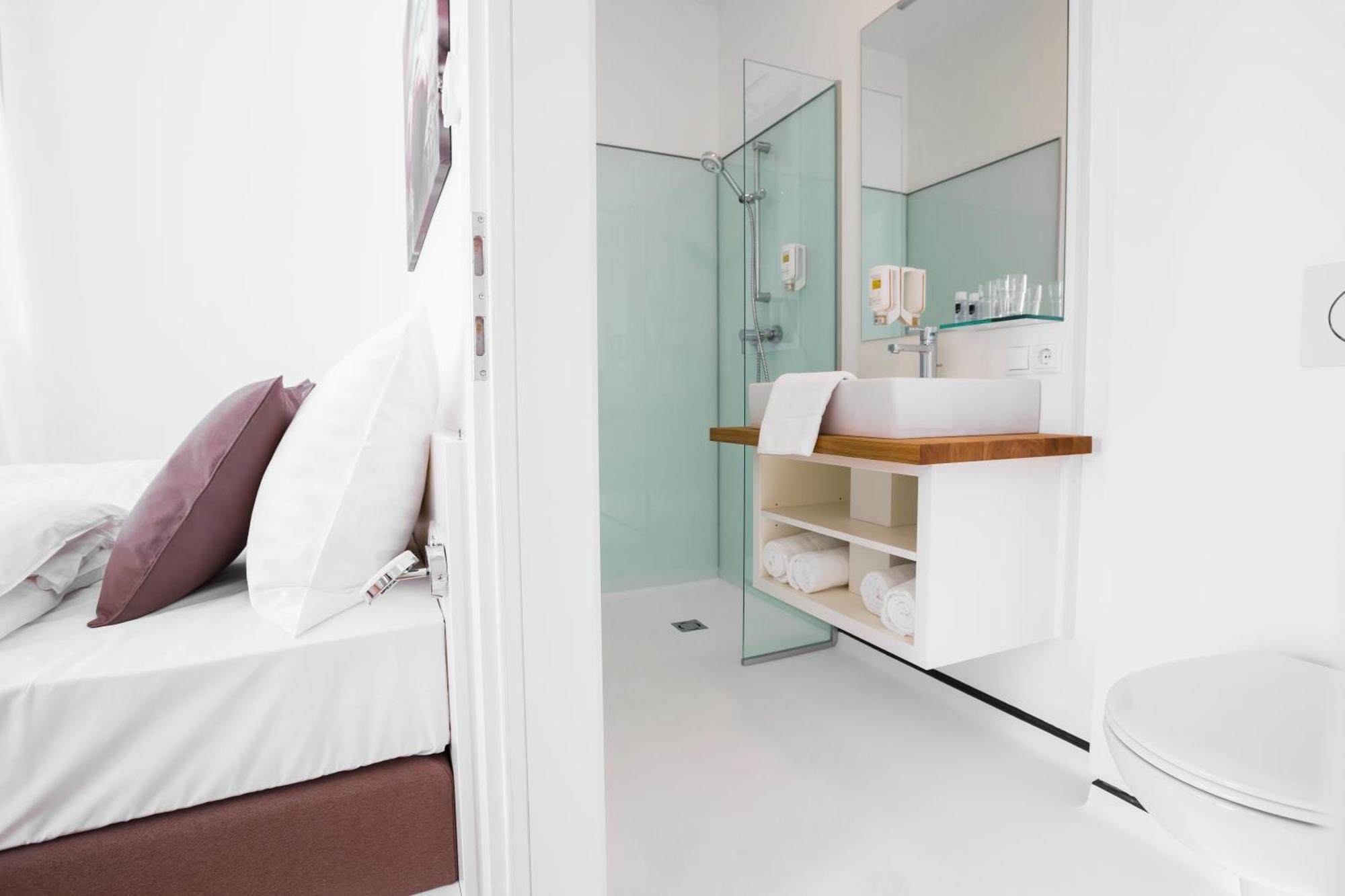 sHome Hotel Graz Esterno foto